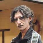 つきやまさん